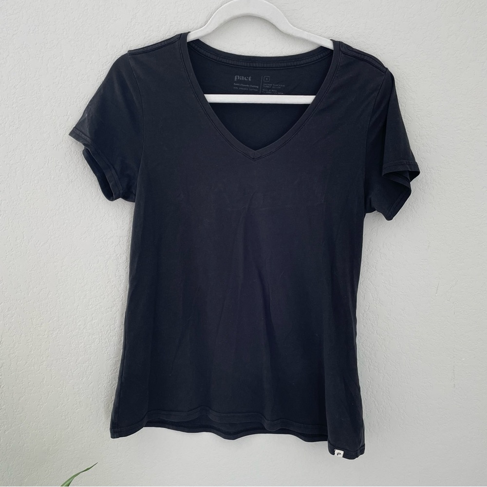 Pact V-neck T-shirt black short sleeve Organic Cotton Small Shirt Top